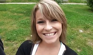 Masseuse mamie suce et chevauche une jeune extrait video porno francais bite