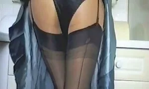 Skinny ladyboy tourmente film porno complet gratuit en français son cul