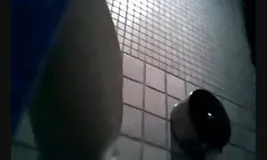 Blonde maman film porno en francais complet avec de gros seins baisée à la table de billard
